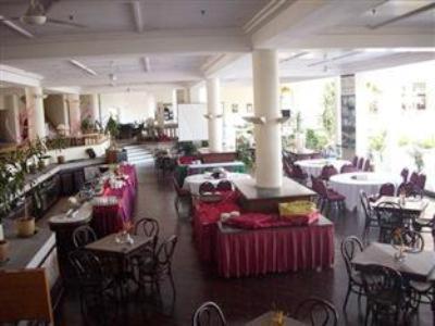 The Orient Star Resort Лумут Экстерьер фото